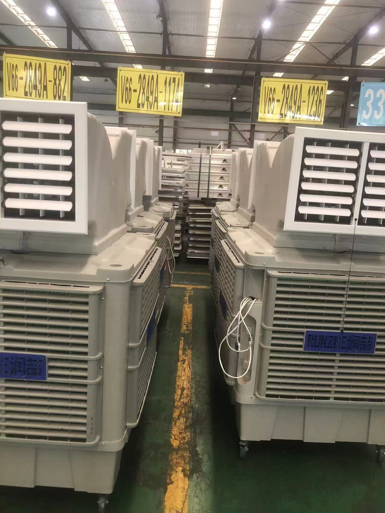 润喆冷风机生产线列队